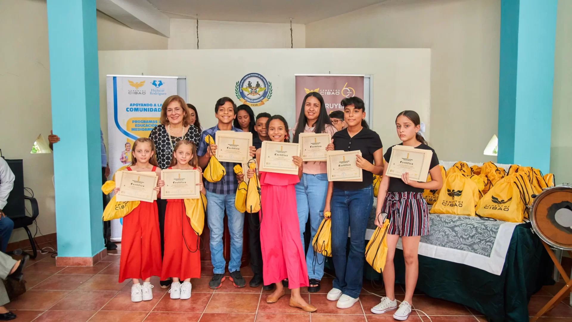 GRADUACIÓN ESCUELA DE ARTES HUÁSCAR MARTÍN RODRÍGUEZ
